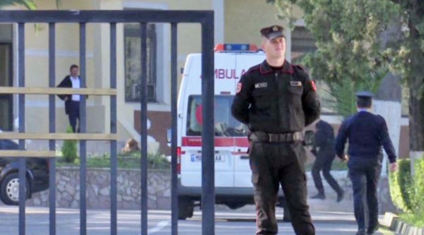 U gjet i vetëvrarë, zbulohet mesazhi fundit që gardisti i dërgoi babait: Po ndahem nga kjo jetë…