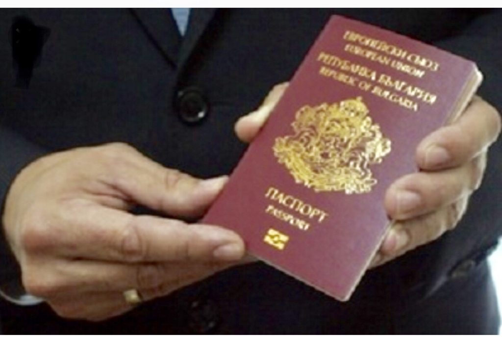 Skema e korrupsionit/ Arrestohen zyrtarët e lartë, ja sa shqiptarë donin pasaportë bullgare