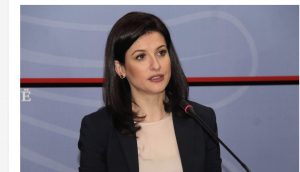 Vendimi/ Qeveria shtrëngon masat, ja kush përjashtohen nga tenderat publike dhe koncesionet