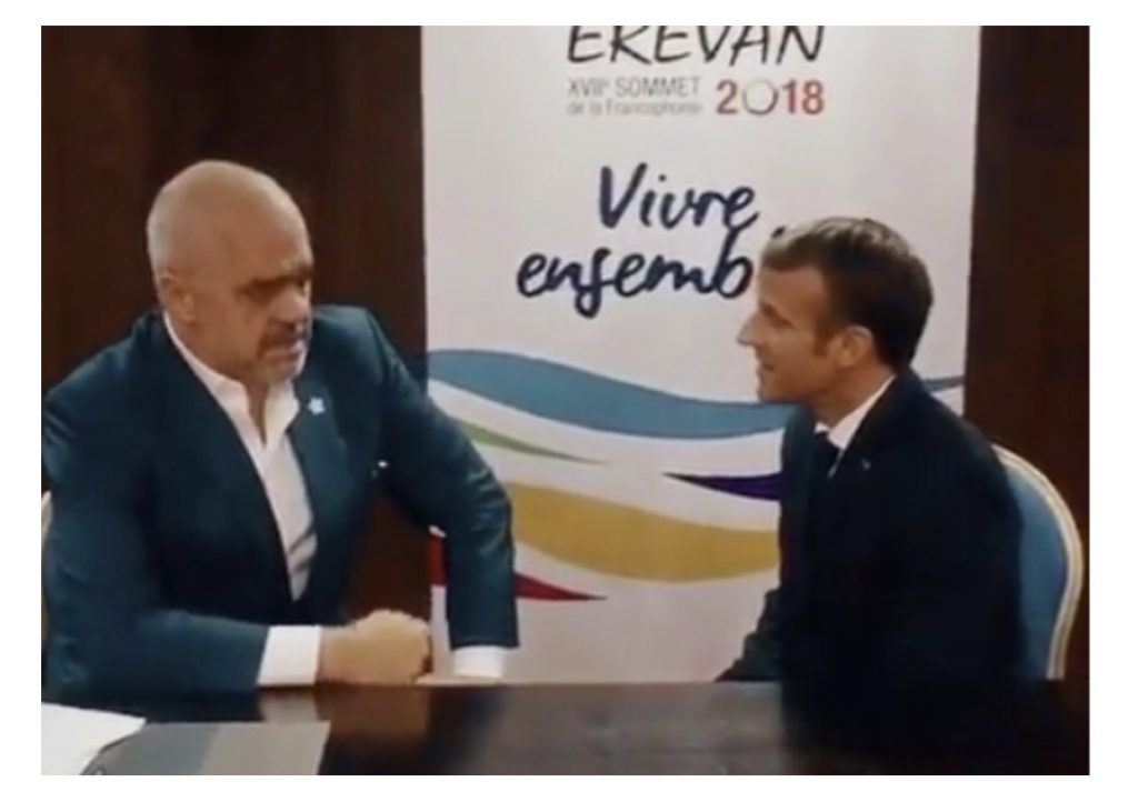 Edi Rama takohet me Presidentin Makron në Erevan: Së shpejti në Tiranë…
