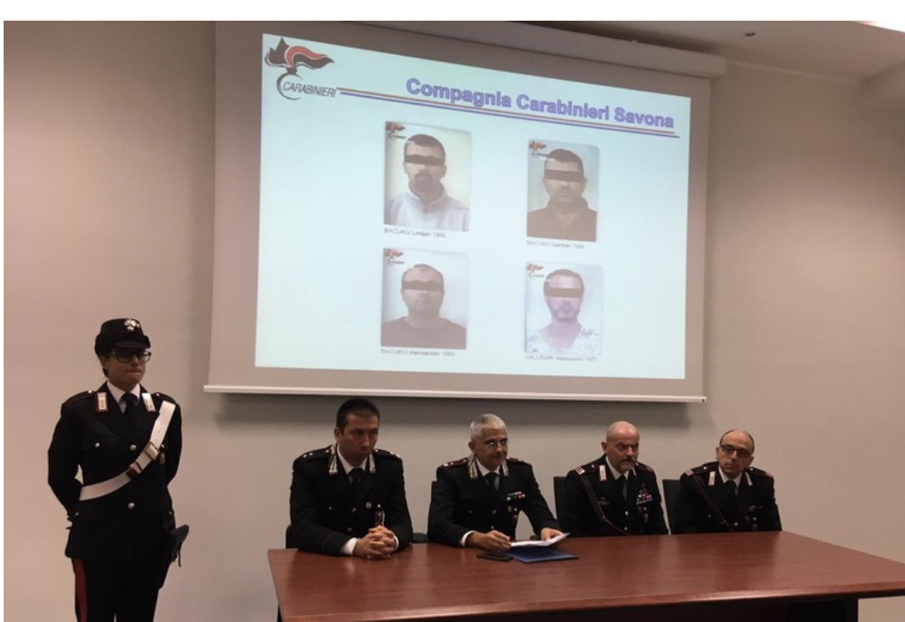 Historia e vajzës shqiptare – “Nuk dua të jem më prostitutë”/ Arrestohen 3 vëllezërit që shfrytëzuan vajzën e re