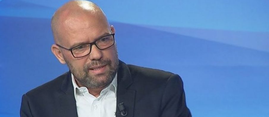 Arrestimet/ Ish-ministri i LSI: “Peshqit e ngordhur” nuk jua lajnë dot zhulin