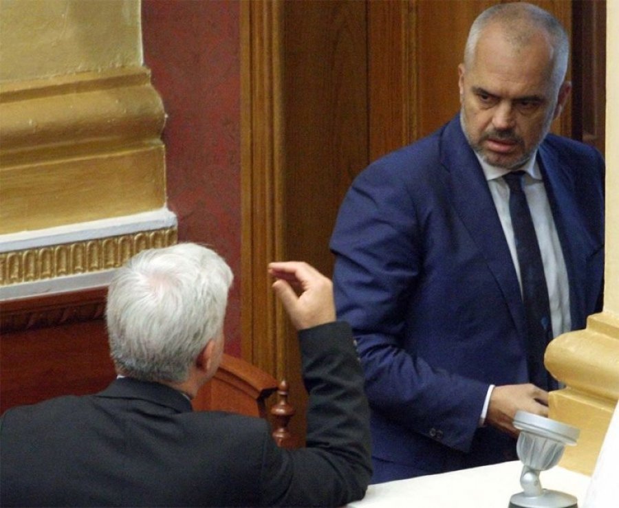 Mediat: Natën vonë ka pasur sherr të paparë mes Ramës dhe Xhafajt