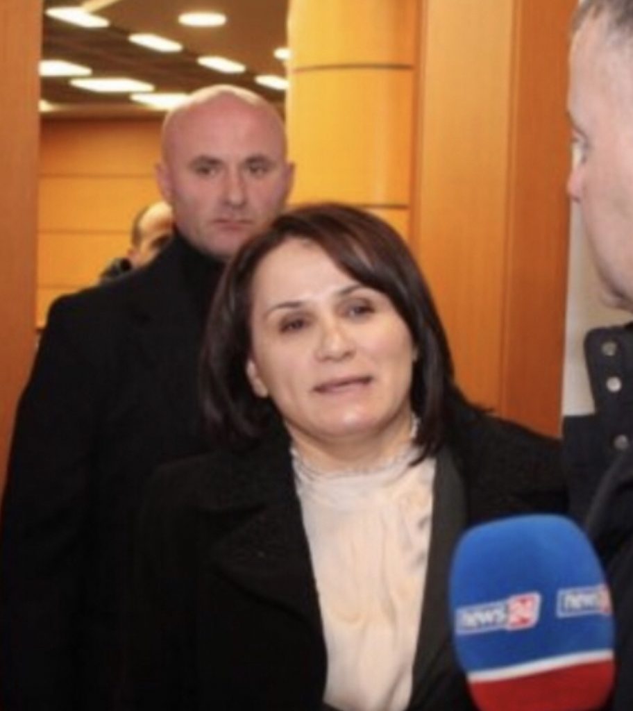 Denoncimi i PD: Donika Prela, pjesë e përgjimeve telefonike me kreun e bandës së Avdylajve