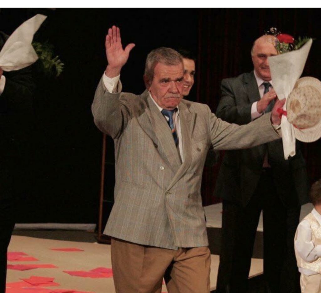 Aktori i madh Robert Ndrenika feston sot ditëlindjen, ja sa vjeç mbush