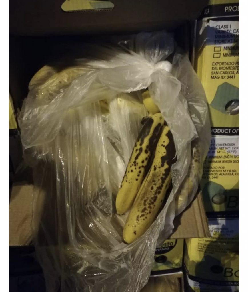FOTO/ Bllokohen 41 ton banane në portin e Durrësit, urdhërohet kthimi mbrapsht në Kosta Rika