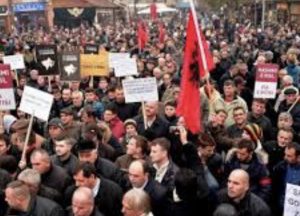 Shqipëria u kthehet protestave ,  pritet verdikti i opozitës