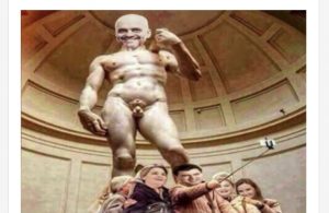 FOTOLAJM/ Rama poston foton, nudo si Davidi i Mikelanxholos…
