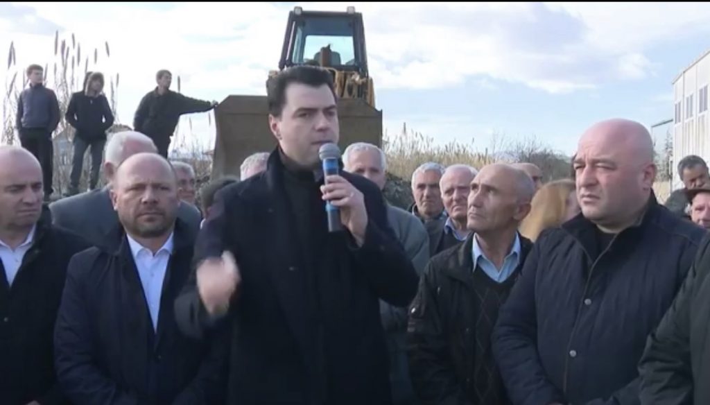 VIDEO/Basha sot në Valias dhe Kamëz