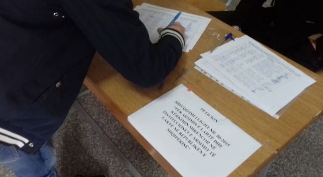 Rrëzimi i ligjit të Arsimit të Lartë, studentët nisin mbledhjen e firmave