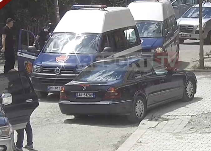 VIDEO/ Renea nuk ndaloi kriminilët në Elbasan