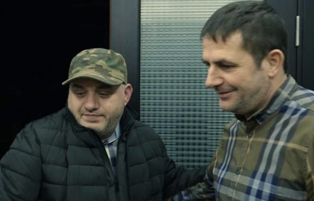 Gazetari Hoxha: Çdo politikan që  ka video +18 ne kompleksin e Balilit të rri i qetë se nuk bëhet publike