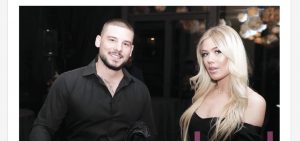 Vajza e Sabianit flet për herë të parë për marrëdhënien me këngëtarin