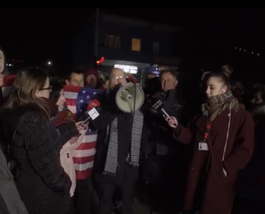 VIDEO LIVE / Protesta e banorëve të Astirit