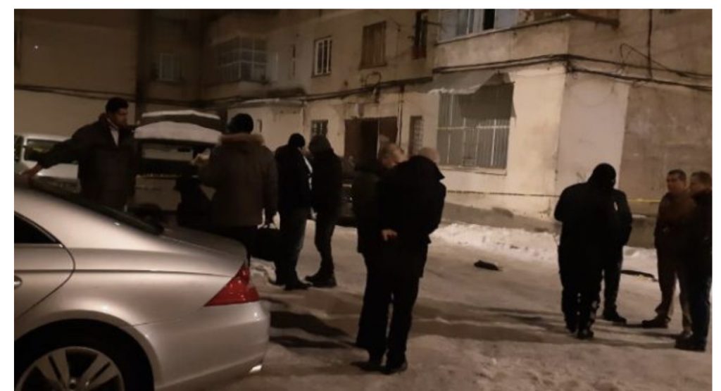 Kush je ti?’/ Sherr banal për makinën që bllokoi rrugën para lokalit, vritet me plumb në kokë 30-vjeçari në Korçë