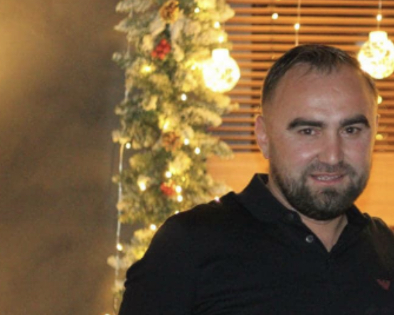 FOTO/ Shpërthimi në garazhin e vilës 3-katëshe, kush është biznesmeni që i vunë eksploziv në banesë