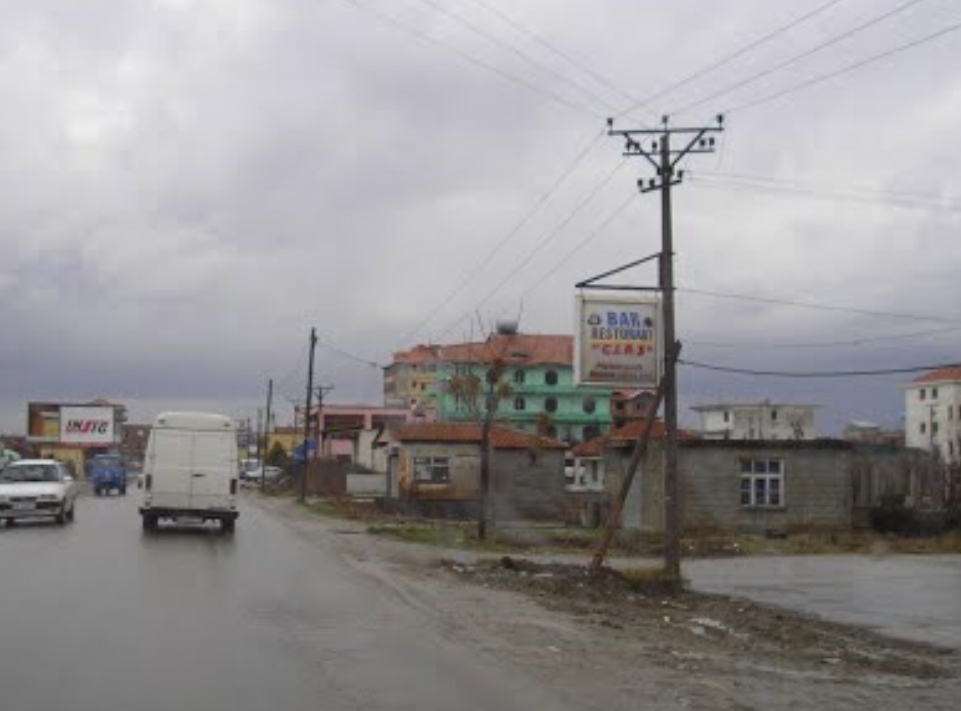 Aksident i rëndë/ 4 të plagosur, pjesëtarë të një familjeje