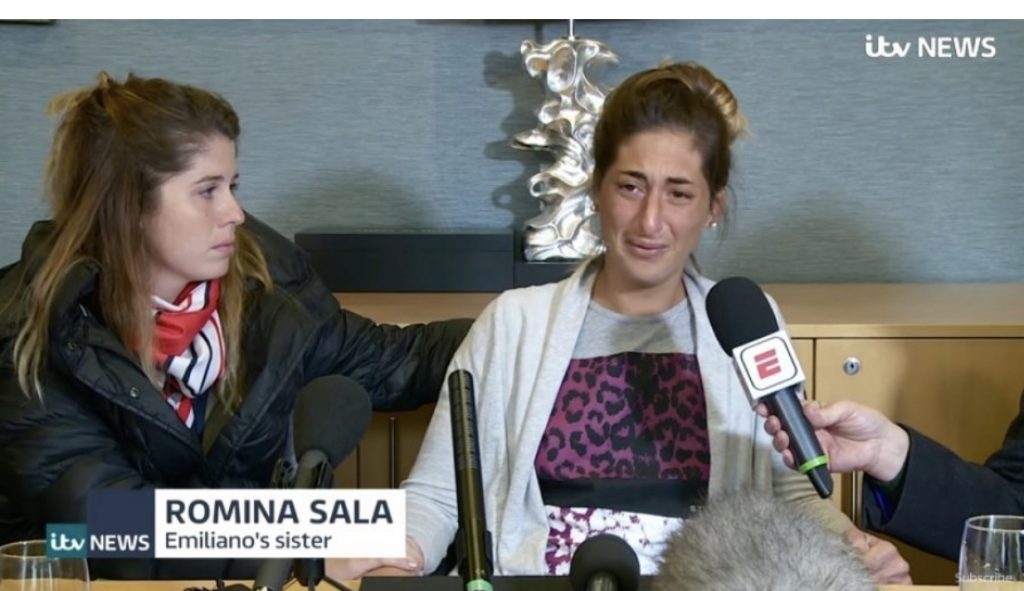VIDEO/ Me lot në sy, motra e Emiliano Sala i prek të gjithë …