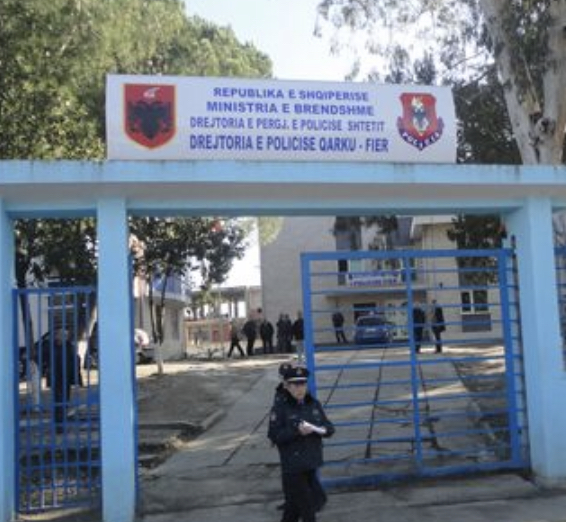 Vëllezërit “masakrojnë” 42-vjeçarin, njëri arrestohet. Tjetri në kërkim
