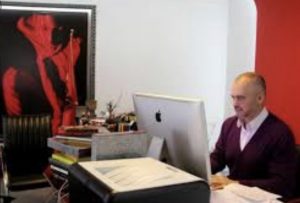 Deliron Rama: Kryeministër si unë do gjeni vetëm në botën tjetër qe ju kthen pergjigje me sms dhe instastory
