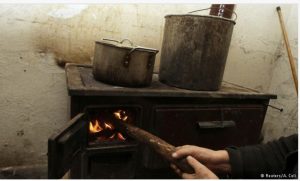 Të mbytur në borxhe dhe pa bukë, familja  në Fushë-Arrëz lutet për vaktin e radhës