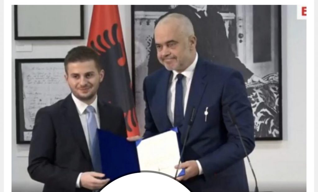 PIKANTE/Çfarë e tërheq tek Gent Cakaj Edi Ramën, që e do kaq shumë? Pasioni?!