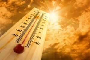 Tërbohet moti, 35.9 gradë në darkë