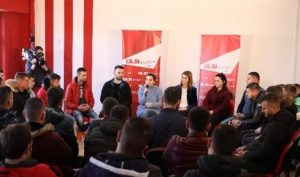 Kryetarja e LSI: Protestoni, rinia ka sjellë ndryshimet në Shqipëri