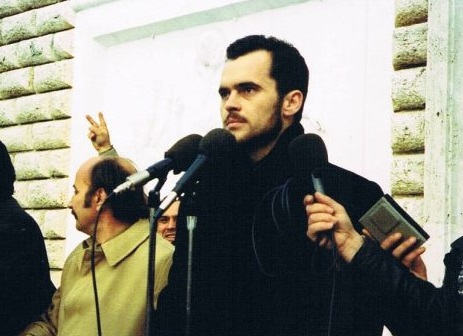 Katerina diplomatja greke që u marros pas Edi Ramës