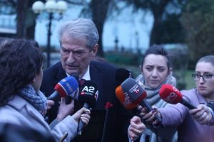 Berisha nxjerr bllof Ramën: Anjëherë nuk më është refuzuar viza për në SHBA