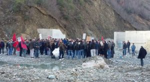 Qeveria firmosi betonizmin e kanionit të Holtës, zbulohet dokumenti