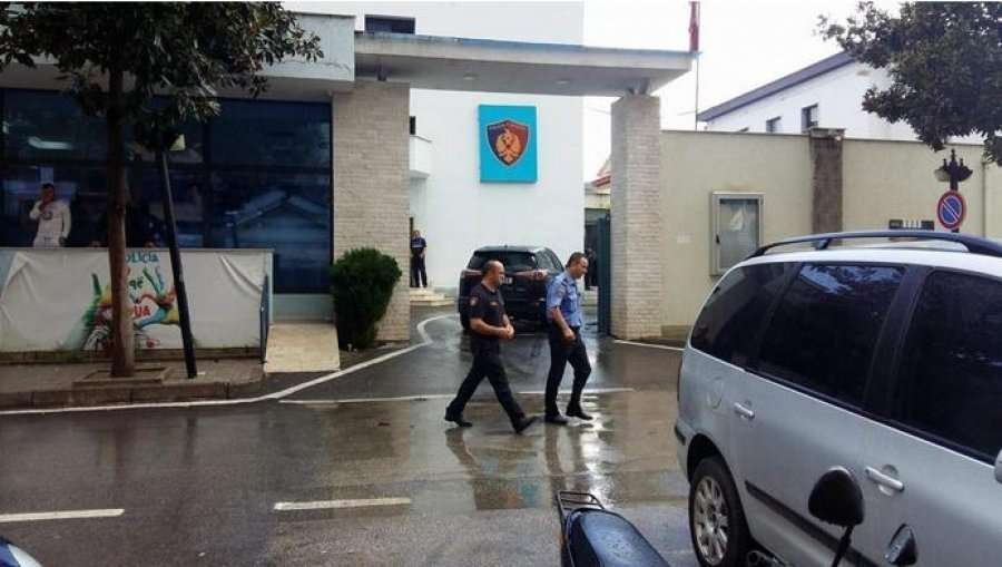 Tentuan pengmarrjen e vëllait të drejtorit të ALUIZNI-t, në burg çifti i të dashurve