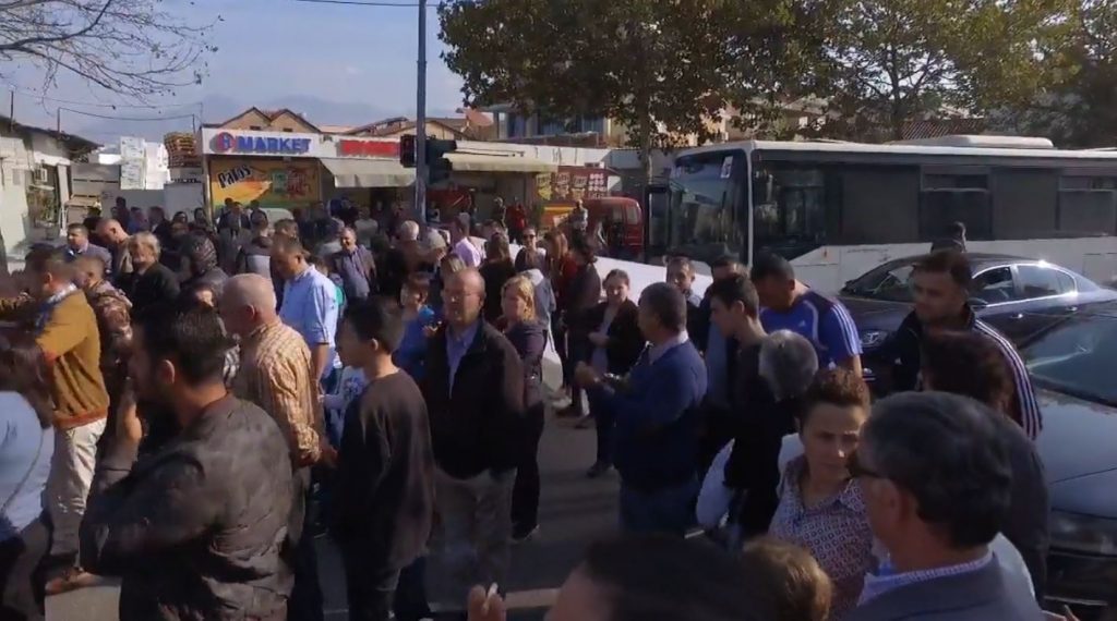 LIVE – Protesta e banorëve të Unazës së Re