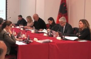 Cilën nga ministret pickoi Rama: Kodhelin,Kumbaron,Gjermenin, Nikollën, Ekonomin,Manastirliun, Mesin,Xhaçkën apo Ballukun?