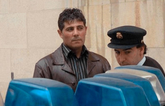 U LIRUA PASI VRAU GRUAN, EKZEKUTON EDHE TË DASHURËN AVOKATE DHE VETËVRITET