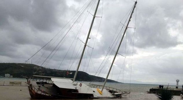 Fundoset në 80 metra thellësi veliera e italianit në Sarandë