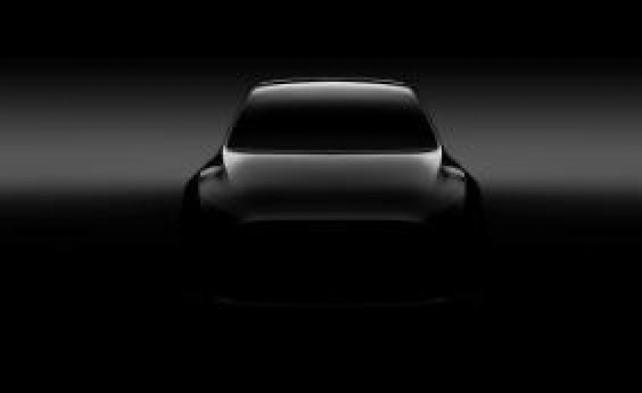 Tesla, një supermakinë shfaqet në horizont