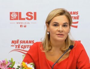 PËRÇAHET LSI? KUSH JANË 5 DEPUTETËT E MONIKA KRYEMADHIT QË NUK DUAN TË DJEGIN MANDATET