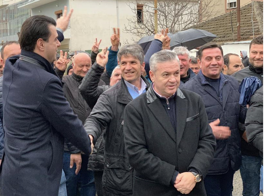 Nuk firmosi djegien e mandatit, ja çfarë thotë deputeti i PD, Murrizi: E duan sa i marrin votën dhe pastaj…