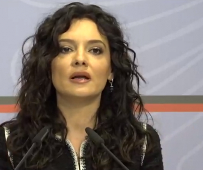 MBYLLJA E BASTEVE, MINISTRJA E RAMËS JEP SHIFRAT PËR JANARIN: 50 MLN DOLLARË TË KURSYERA NGA SHTËPITË E SHQIPTARËVE