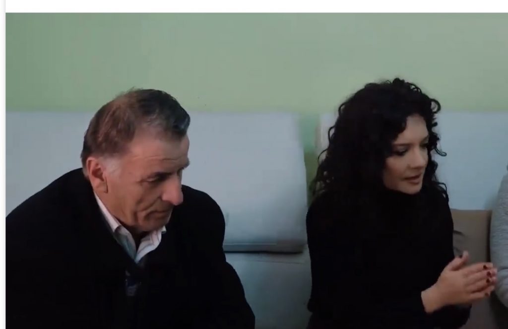 Ekskluzive/Flet babai i vajzës që u përdhunua në ERTV për gazetaren Spiropali