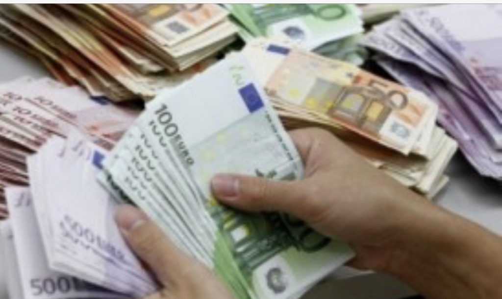 Mbi 100 milion euro pagesa për largimet e padrejta nga puna