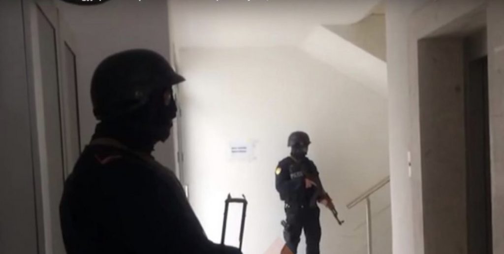 Policia: Ja çfarë zbuluam në banesat e 3 gjyqtarëve të Dritan Dajtit, operacioni vazhdon