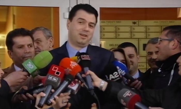 DEKLARATAT E NDËRKOMBËTARËVE, BASHA: S’MË INTERESON FARE PO TË THEM! VETËM QEVERI TRANZITORE, PA EDI RAMËN