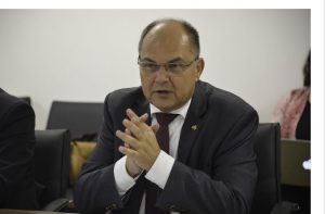Ministri i Merkelit apel të fortë para protestës: Qeveria të dëshmojë se …
