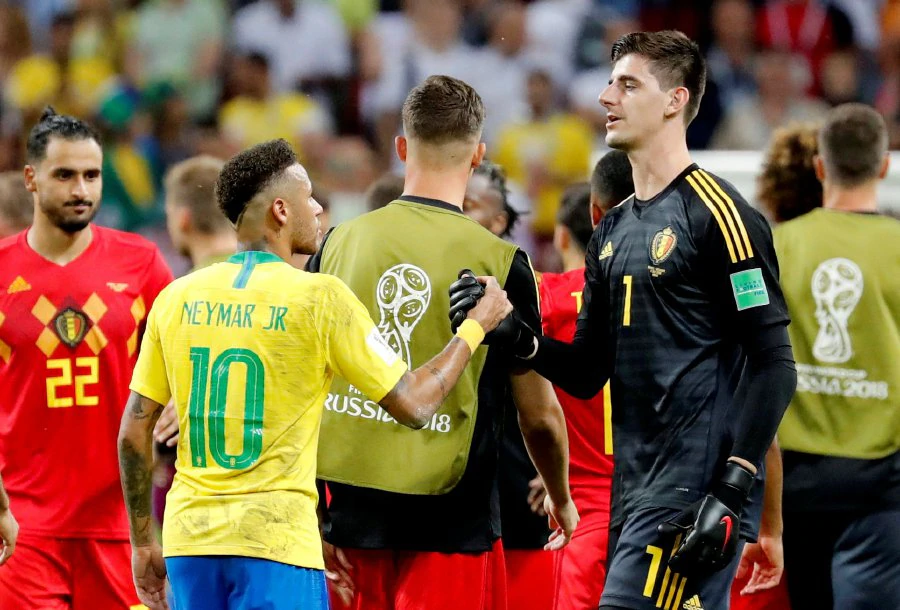 E pyesin rreth transferimit të Neymar, Courtois zgjedh një tjetër lojtar në vend të tij