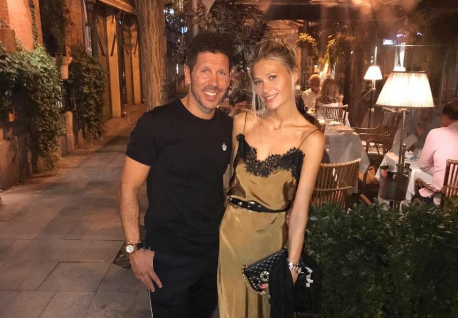 FOTO/ Simeone bëhet baba për herë të pestë, ja emri i fëmijës