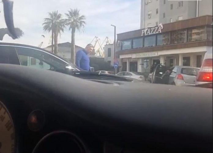 VIDEO/ Shakohoxha përfshihet në një aksident në Durrës! Detajet