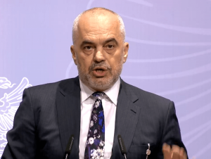 Djegia e mandateve/ Rama e pranon: Opozita ka konsumuar një akt të panjohur në histori