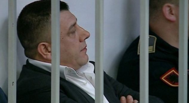 “Të bëjmë çmos që ky vrasës të mos lirohet” Politikanët holandezë i “sulen” Arben Frrokut